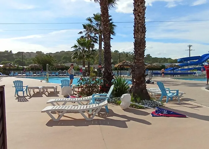 Mobil-home Le Montourey Κάμπινγκ Fréjus